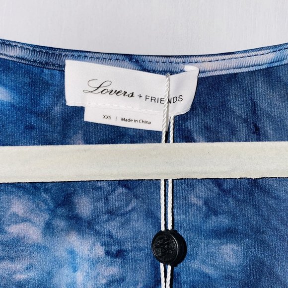Lovers + Friends Dory Top in Blue Tie Dye - Picture 3 of 5